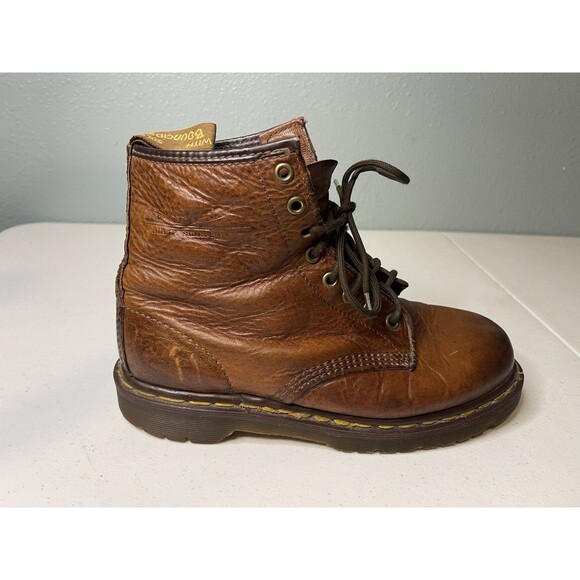 Vintage Made In England Dr. Marten Original Lugsole Stamped Logo 8 Eye UK6 US7 main image 5